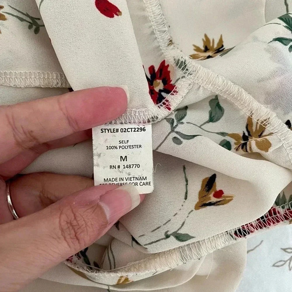 Sienna Sky Women Floral Blouse Short Ballon Sleeve Size‎ M - Picture 6 of 7